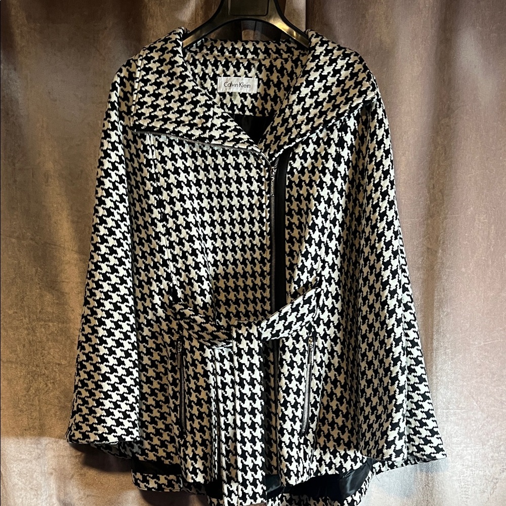Calvin Klein Chic Belted Houndstooth Cape Coat with Zip Closure Size L/XL - Picture 7 of 14